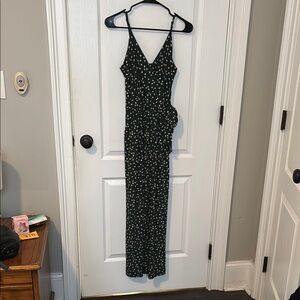 Kaileigh Green and White Sleeveless Jumpsuit